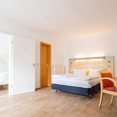 Motel ชตราลซุนด์ ภายนอก รูปภาพ