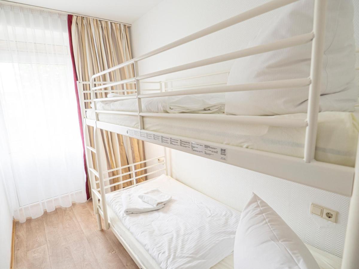 Motel ชตราลซุนด์ ภายนอก รูปภาพ